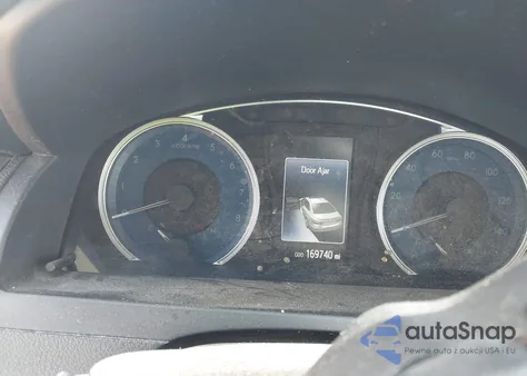 2016 Toyota Camry Le/Xle/Se/Xse из США, поврежденный, VIN 4T4BF1FK3GR561044